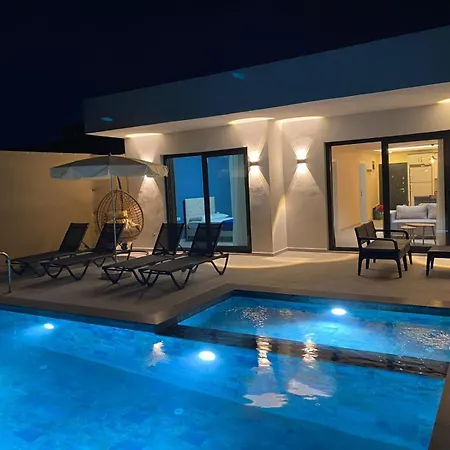Villa Fethiye'de Mustakil Havuzlu Luks Sol La Fethiye