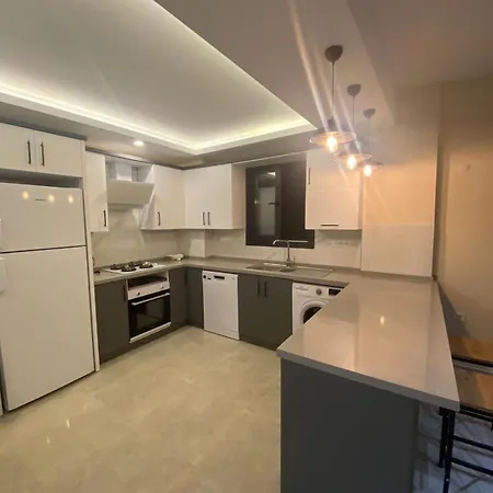 Fethiye'de Mustakil Havuzlu Luks Sol La Villa